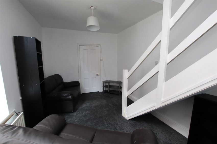 Images for Kirkstall Lane, Leeds
