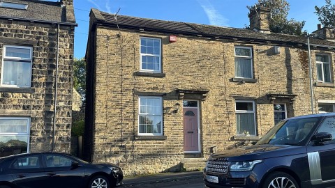 View Full Details for Haigh Hall Road, Greengates, Bradford