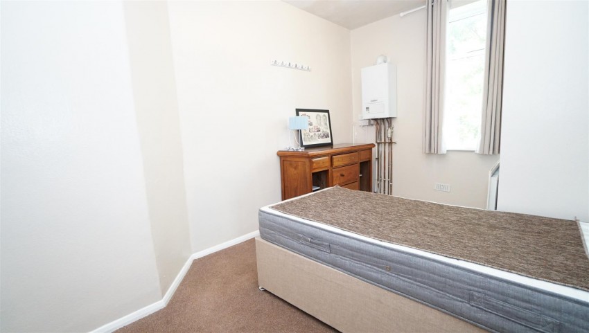 Images for Fourlands Road, Idle