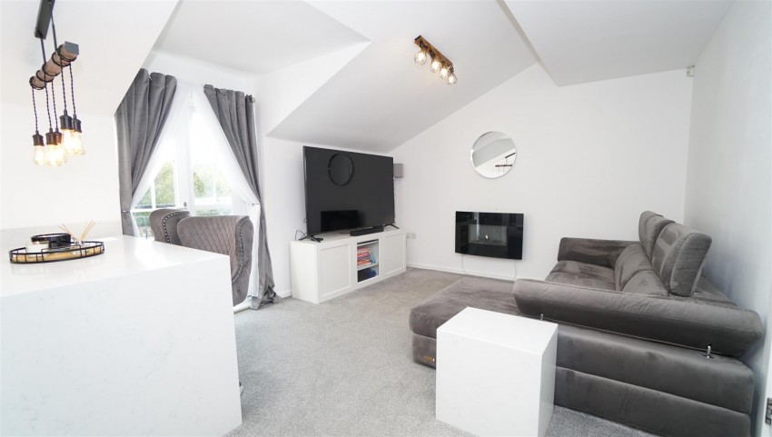 Images for Dock Lane, Shipley