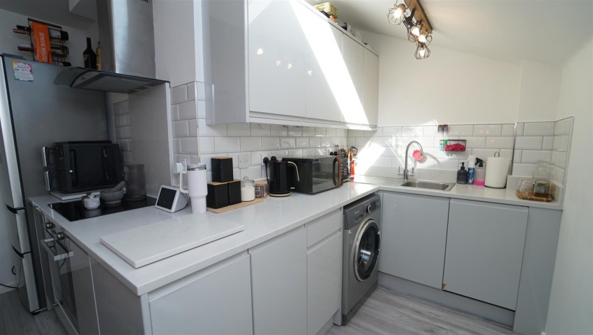 Images for Dock Lane, Shipley