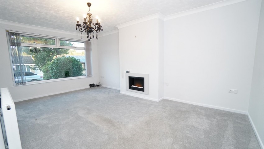 Images for Brackendale Grove, Thackley, Bradford