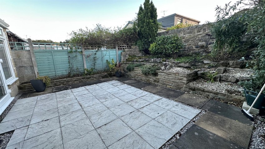 Images for Brackendale Grove, Thackley, Bradford