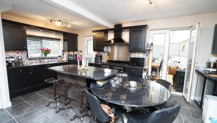 Images for Pellon Terrace, Idle/Thackley Bradford