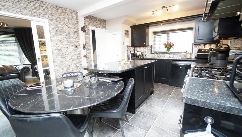 Images for Pellon Terrace, Idle/Thackley Bradford
