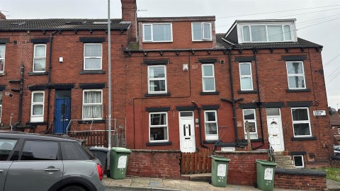 View Full Details for Woodside Avenue, Kirkstall