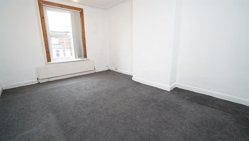 Images for Woodside Avenue, Kirkstall