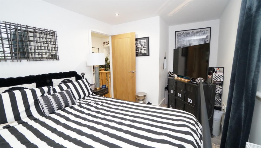 Images for Hutton Terrace, Eccleshill, Bradford