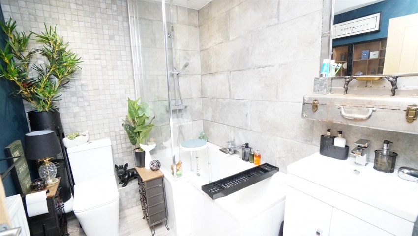 Images for Hutton Terrace, Eccleshill, Bradford