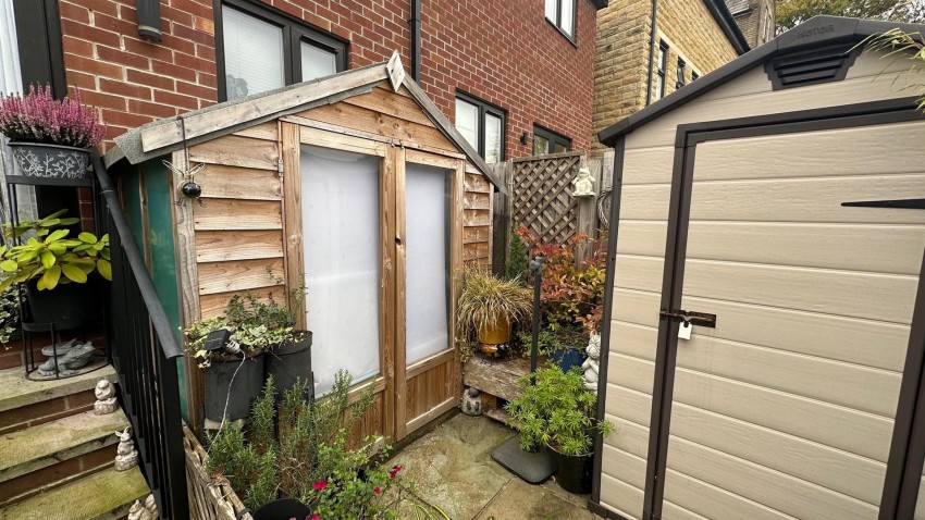Images for Hutton Terrace, Eccleshill, Bradford