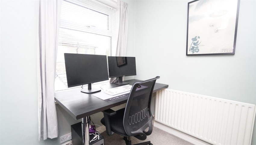 Images for Low Ash Drive, Wrose, Shipley
