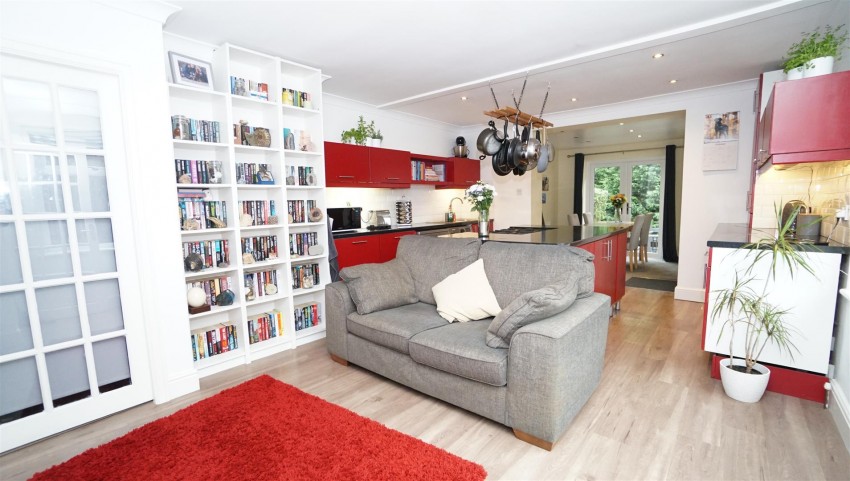 Images for Low Ash Drive, Wrose, Shipley