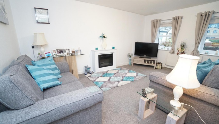 Images for Dunkhill Croft, Idle, Bradford