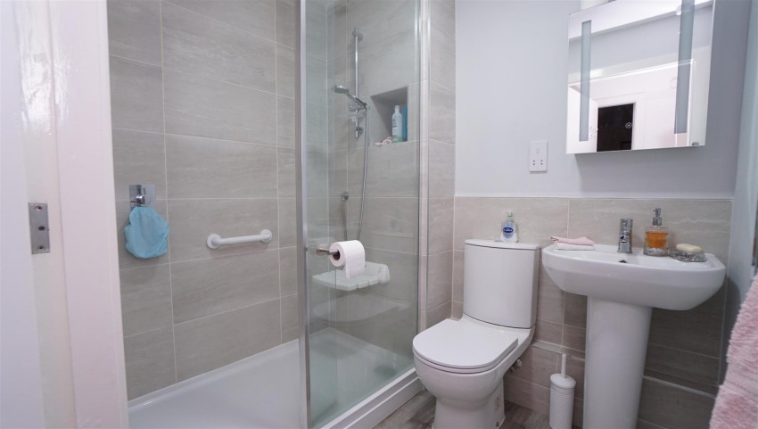 Images for Dunkhill Croft, Idle, Bradford