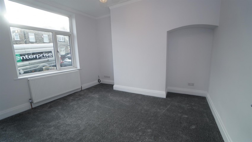 Images for Fourlands Road, Idle, Bradford