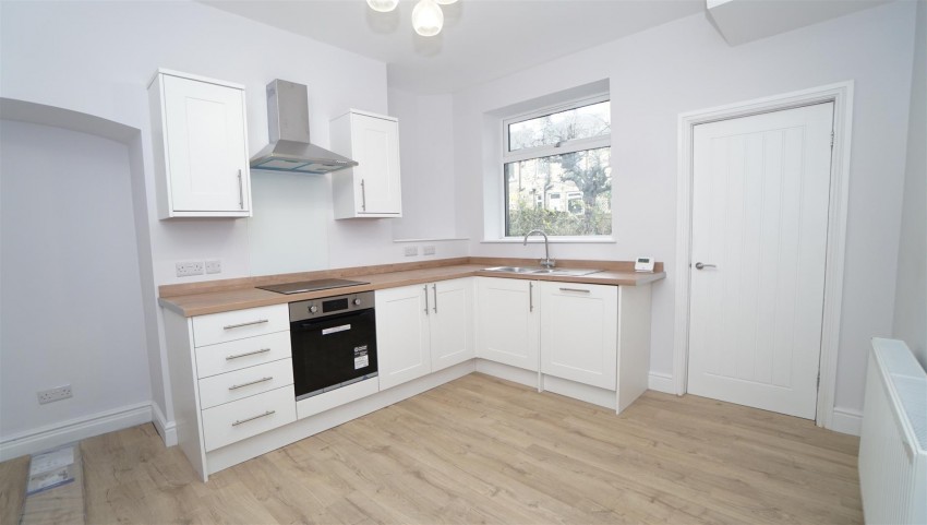 Images for Fourlands Road, Idle, Bradford