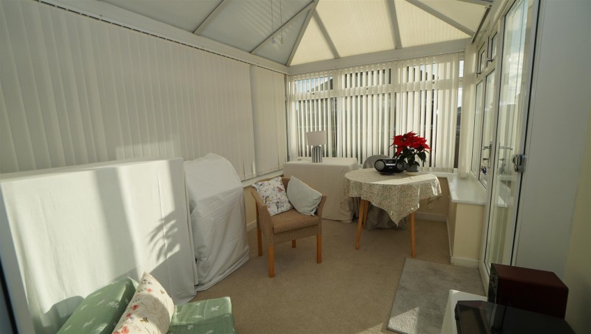 Images for Kestrel Drive, Bradford