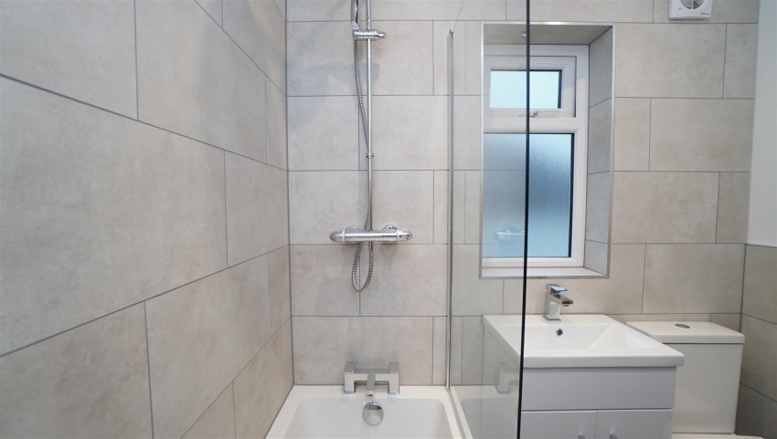 Images for Apperley Road, Apperley Bridge