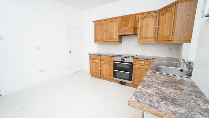 Images for Mount Avenue, Eccleshill, Bradford