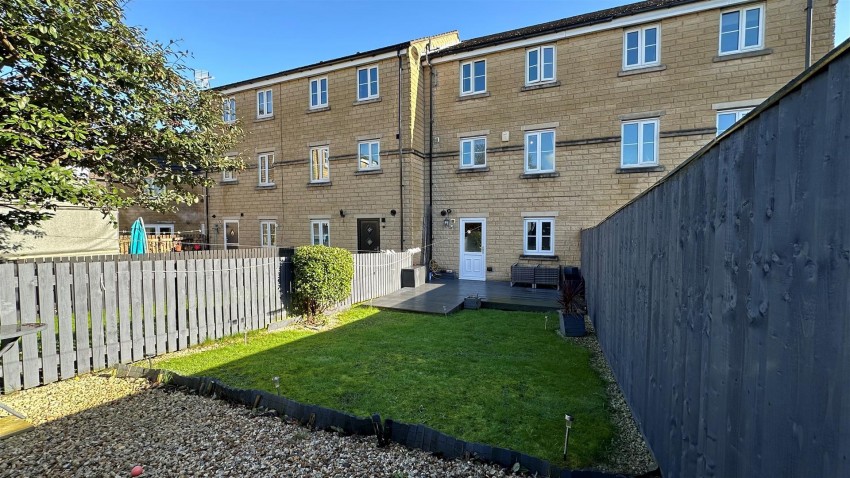 Images for Brander Close, Idle, Bradford