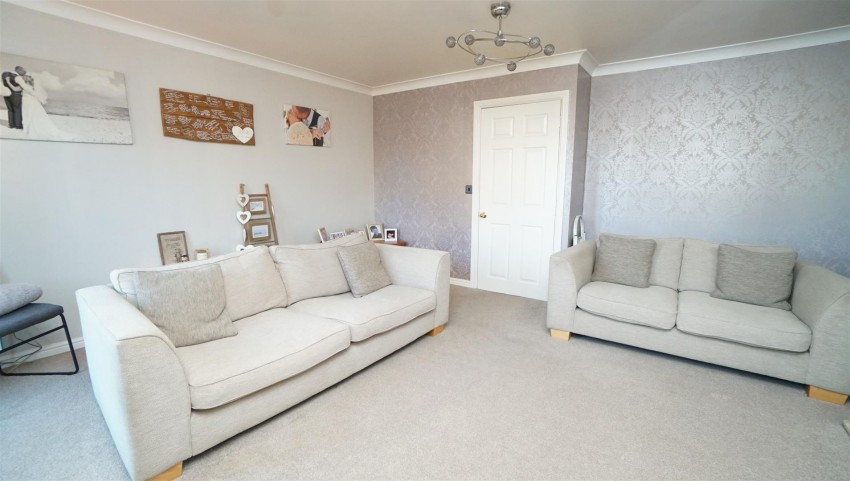 Images for Brander Close, Idle, Bradford