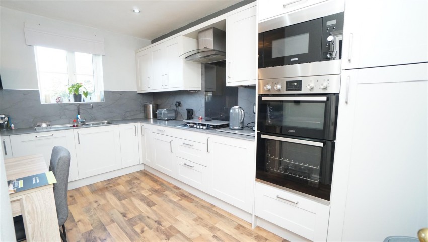 Images for Brander Close, Idle, Bradford