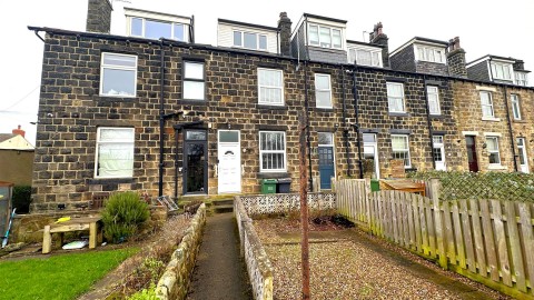View Full Details for Fernbank Terrace, Yeadon, Leeds