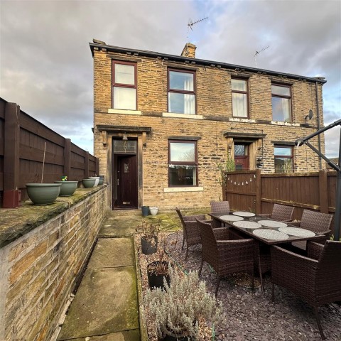 View Full Details for New Mill Yard, Cross Road, Idle