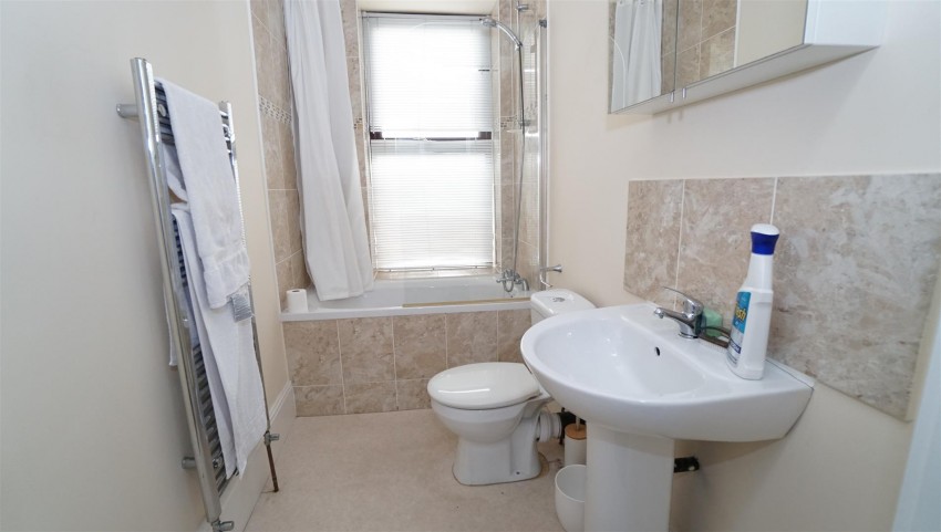 Images for New Mill Yard, Cross Road, Idle