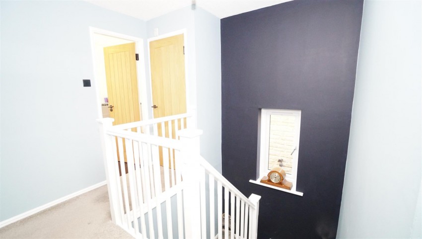 Images for Greencroft Close, Idle, Bradford