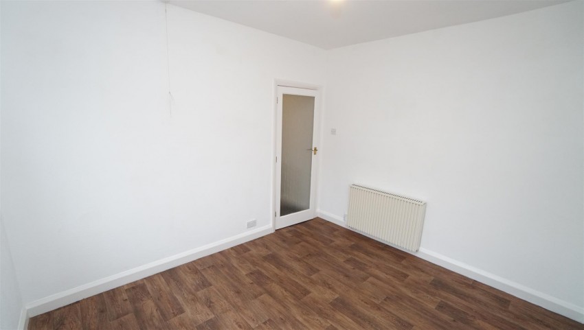 Images for Leeds Road, Thackley, Bradford