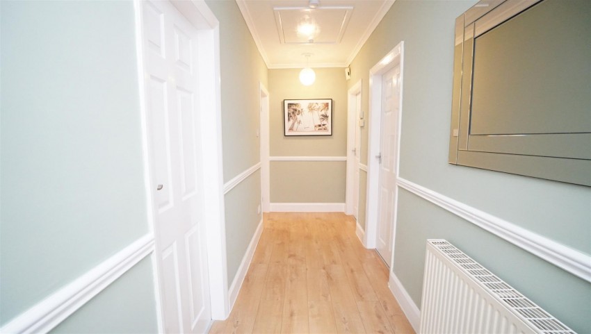 Images for Briarfield Close, Idle, Bradford