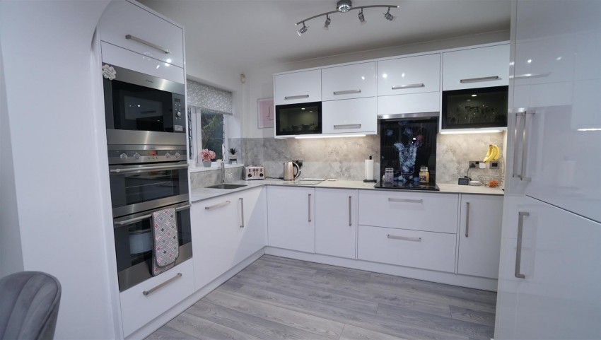 Images for Park Road, Eccleshill, Bradford