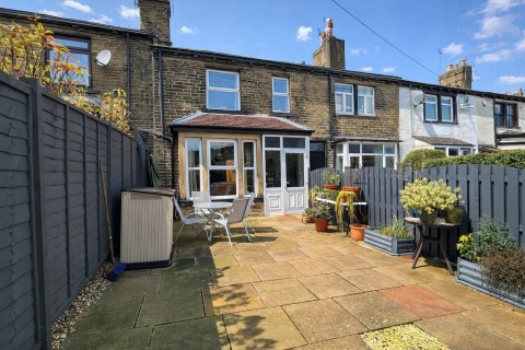 View Full Details for West End Terrace, Eccleshill, Bradford
