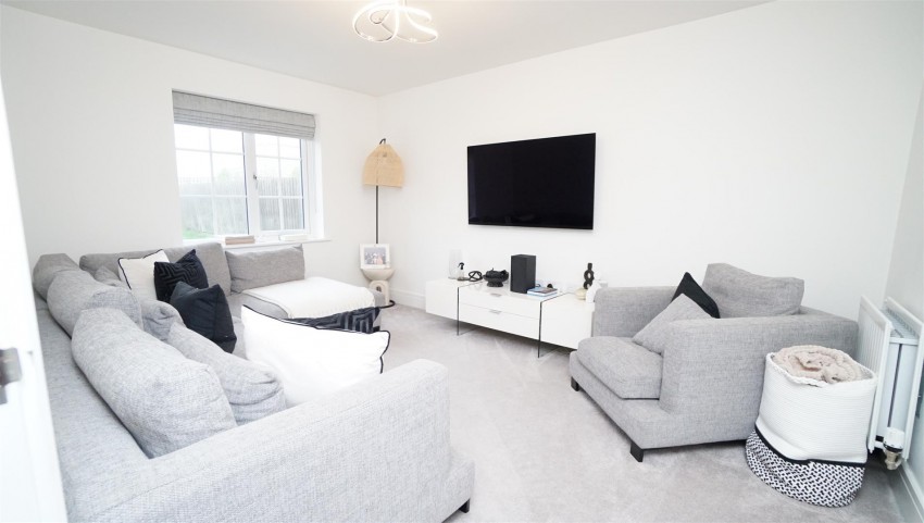 Images for Sandhill Fold, Idle, Bradford