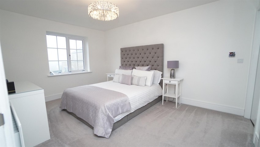 Images for Sandhill Fold, Idle, Bradford