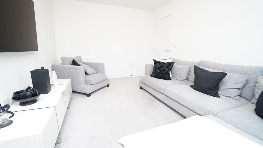 Images for Sandhill Fold, Idle, Bradford