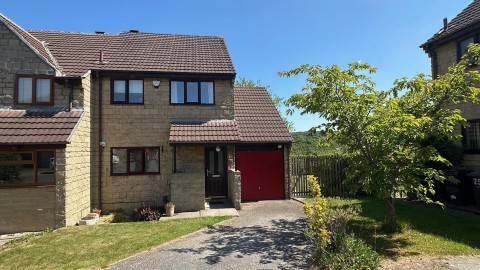 View Full Details for Martindale Close, Eccleshill, Bradford