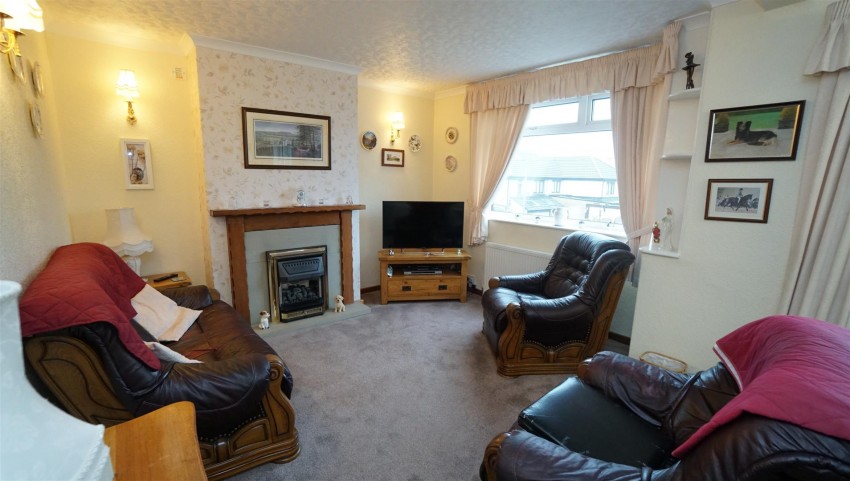 Images for Wood View Drive, Eccleshill, Bradford