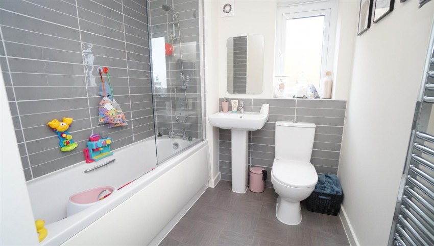 Images for Mill Road, Eccleshill, Bradford