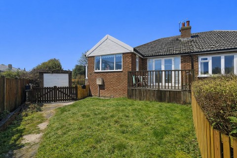 View Full Details for Thorn Close, Wrose, Shipley