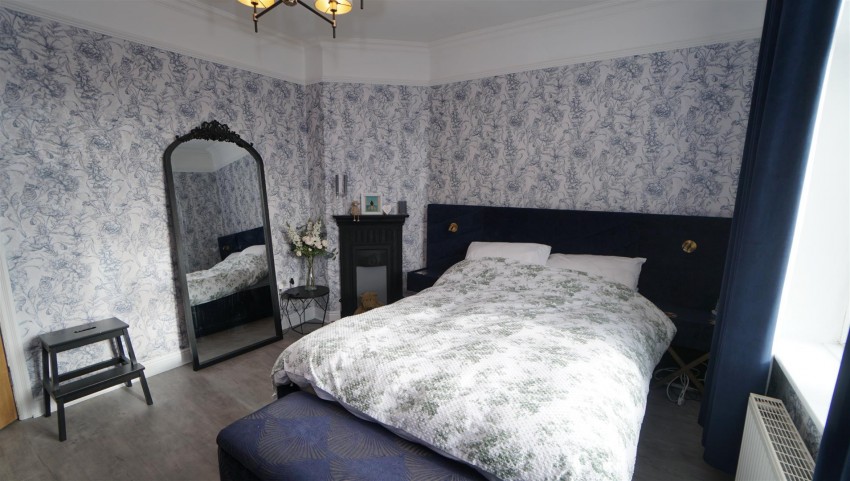 Images for Fourlands Road, Idle,  Bradford