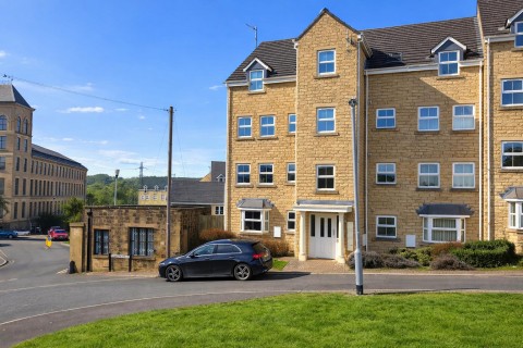 View Full Details for Meadow Road, Apperley Bridge, Bradford