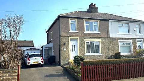 View Full Details for Lodore Road, Bolton Outlanes, Bradford