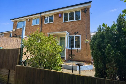 View Full Details for Santa Monica Grove, Idle, Bradford