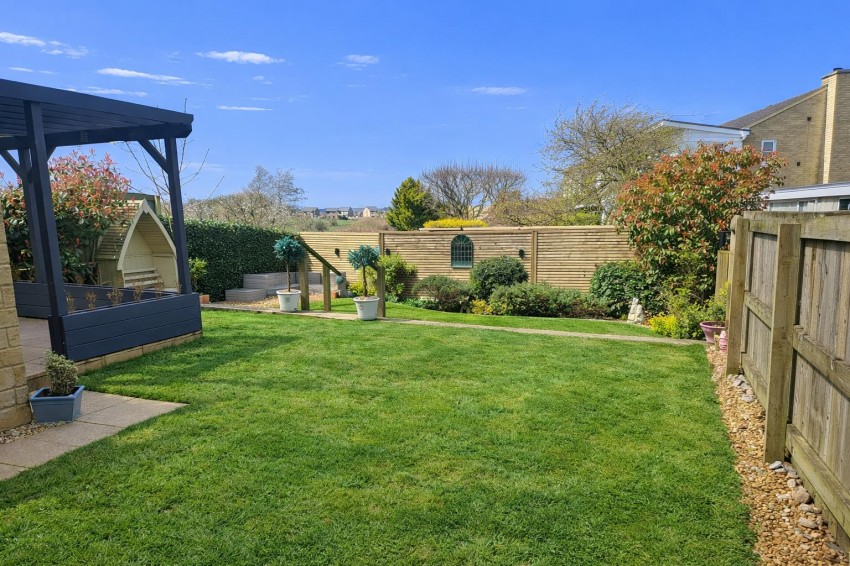 Images for Sandhill Fold, Idle, Bradford