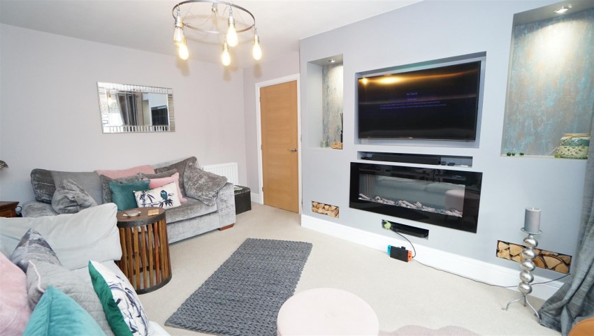 Images for Sandhill Fold, Idle, Bradford