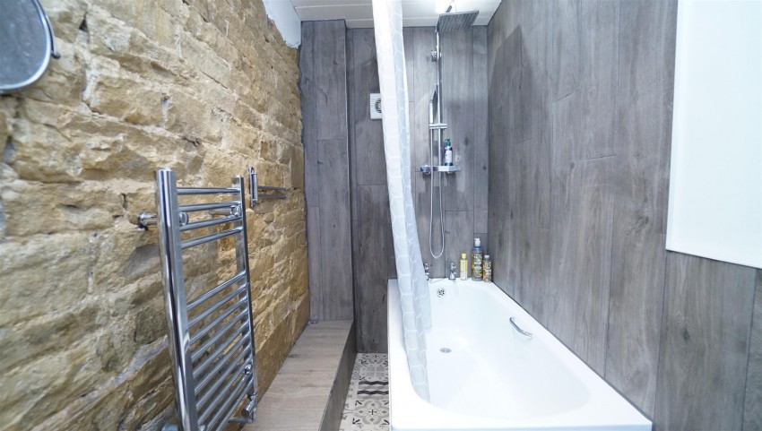 Images for Well Fold, Idle, Bradford