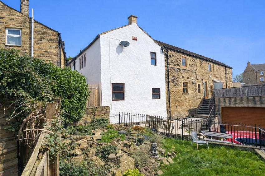 Images for Well Fold, Idle, Bradford