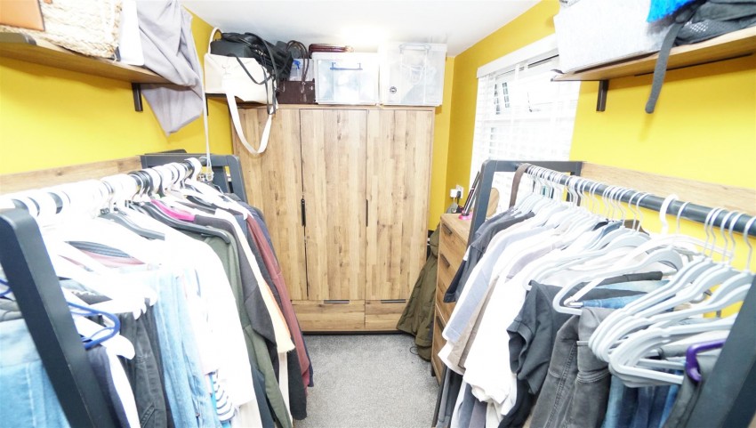 Images for Brackendale Drive, Thackley, Bradford